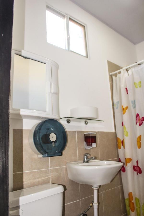Soga Hostal Санта-Маріаніта Екстер'єр фото