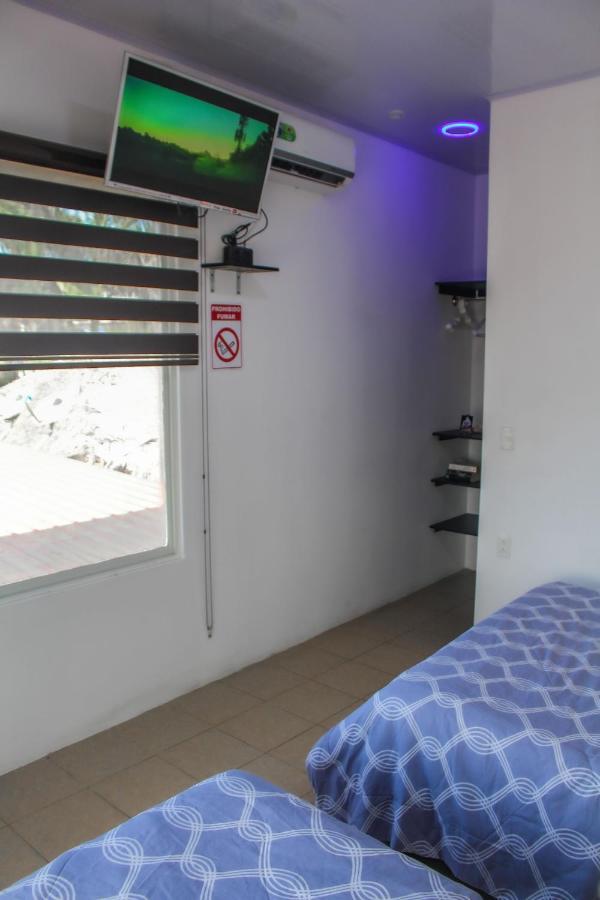 Soga Hostal Санта-Маріаніта Екстер'єр фото