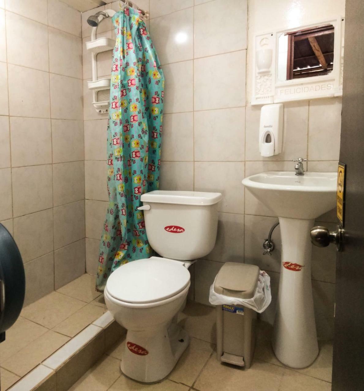 Soga Hostal Санта-Маріаніта Екстер'єр фото
